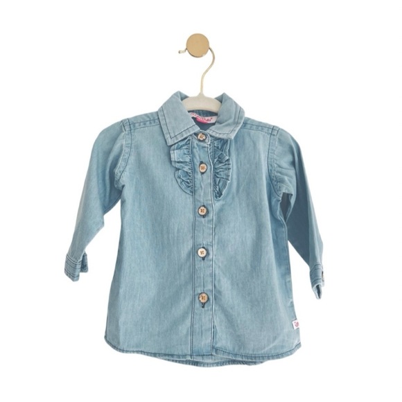 Adorable RUFFLE BUTTS Baby Girl 3-6 MTHS Light Blue Button Down Shirt, LIKE NEW - Picture 1 of 6